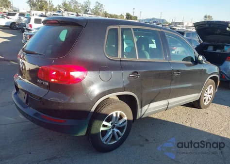 2012 Volkswagen Tiguan Le из США, поврежденный, VIN WVGAV7AX0CW582317